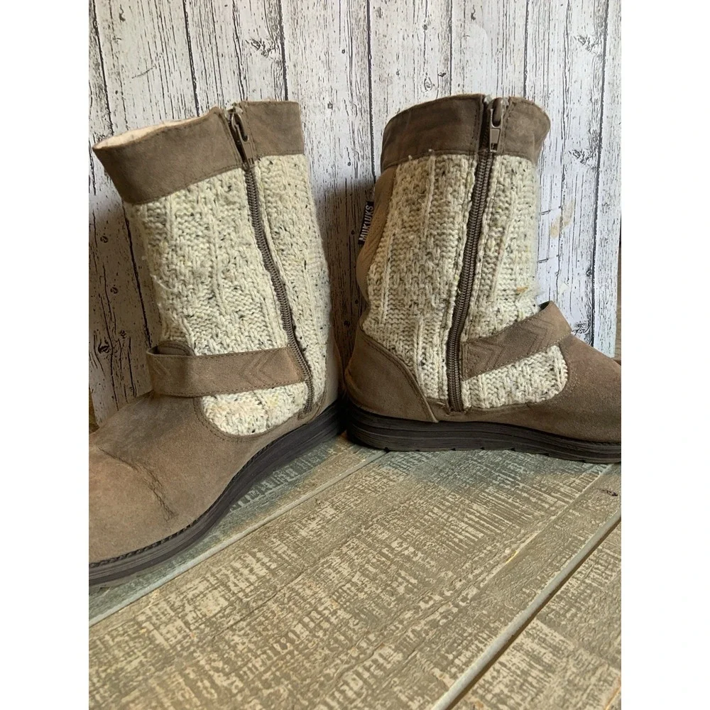 MukLuks Winter Boots Women's Size 7 Brown Faux Suede Crochet‎ Comfort Casual